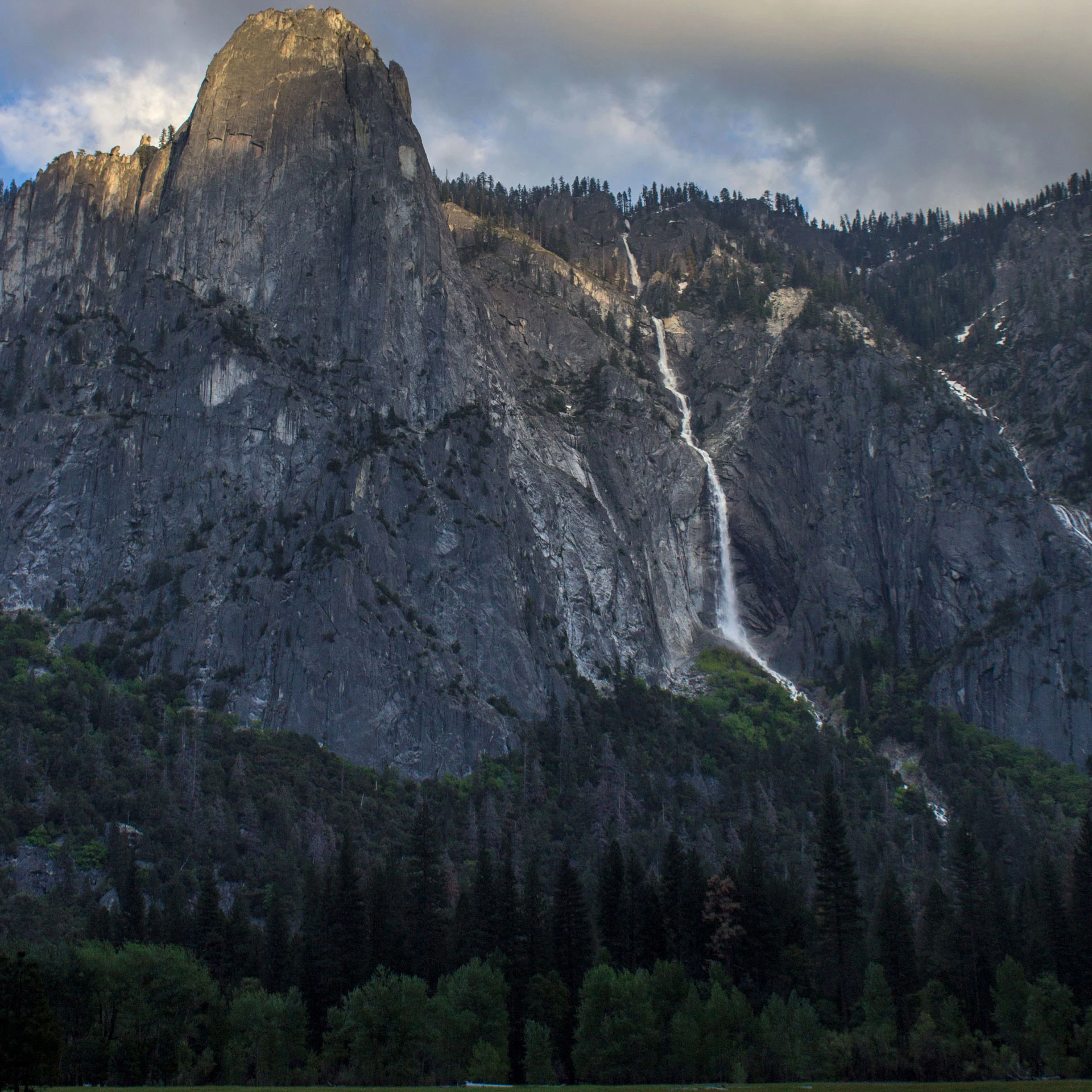 Lower Yosemite Fall in Yosemite National Park